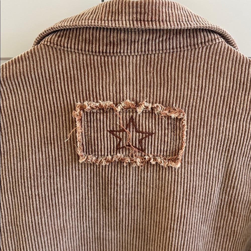 POL Size Large Oversized raw hem corduroy jacket - Picture 4 of 7